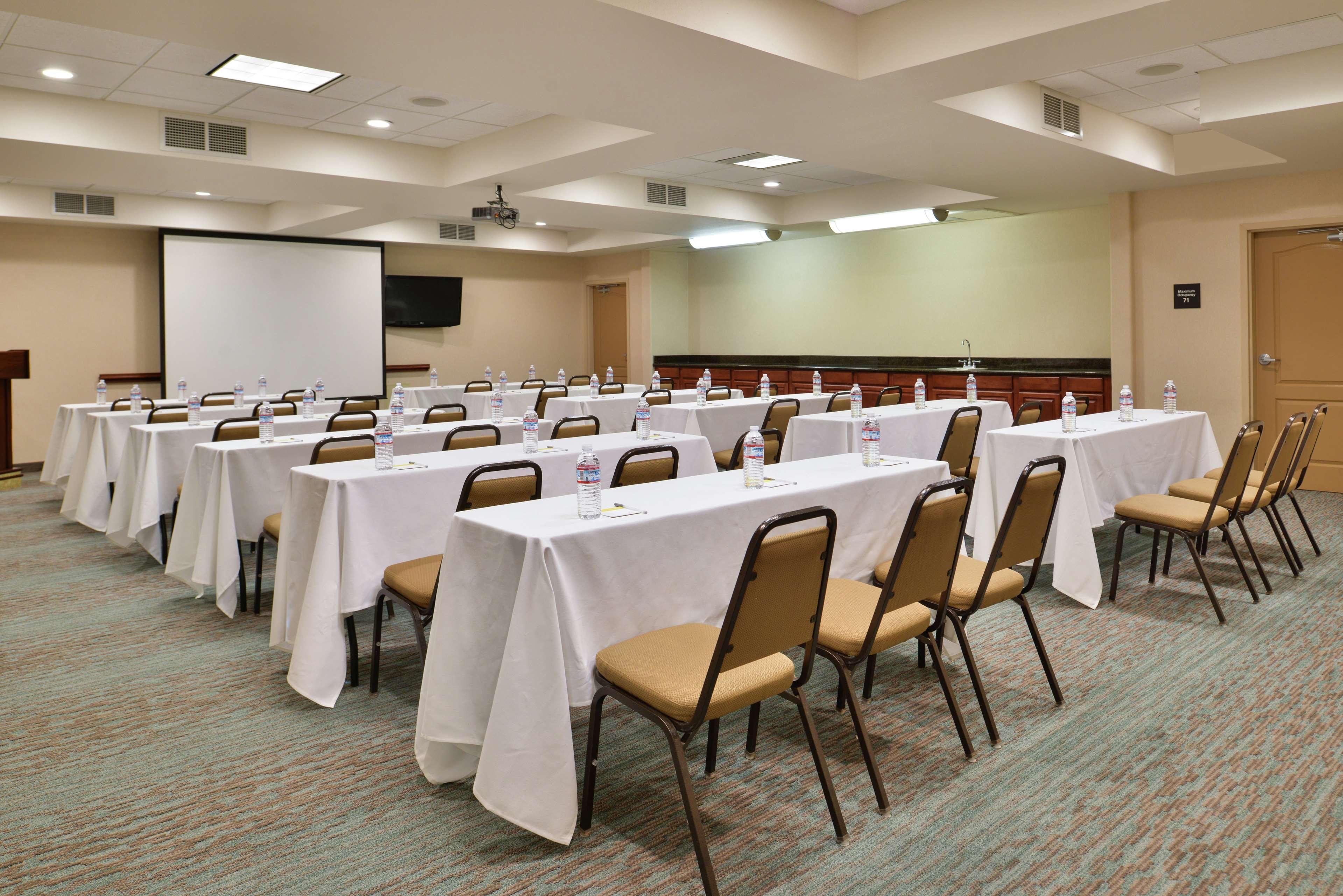 Hampton Inn & Suites Woodland-Sacramento Area Eksteriør billede